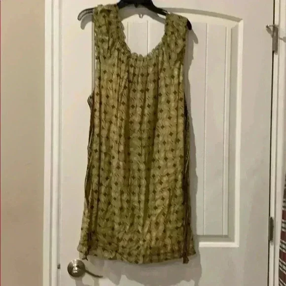 Max Studio dress 👗 - Picture 2 of 9